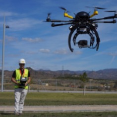 drones-en-la-construccion-innovacion-construccion-piloto-drones-ferrovial